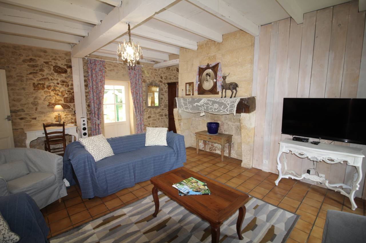 maison de vacances 4*,piscine, prés abris et carrière 