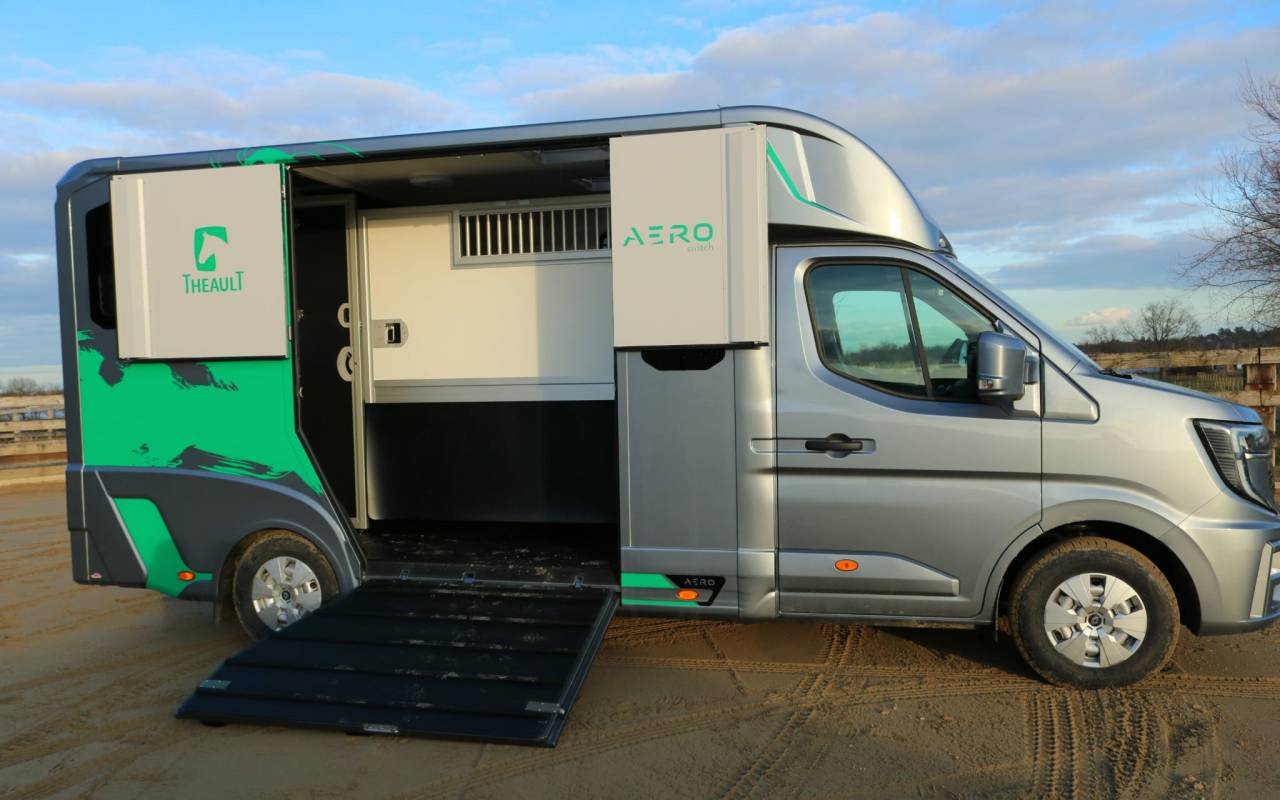 Location camion pour chevaux secteur LYON