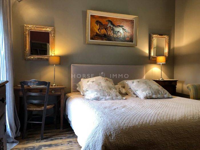 Exceptionnel - Domaine équestre de 25 hectares en Provence