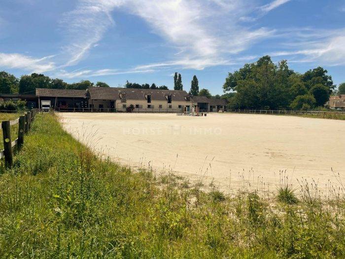 Propriété avec Installations Equestres à 10 mn de Fontaineble
