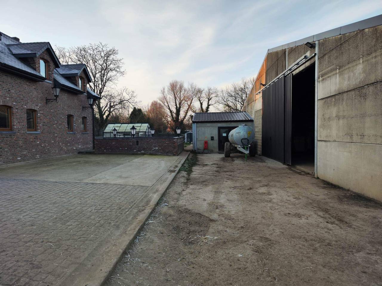 ⚠️Location de boxes pension complète pour chevaux 