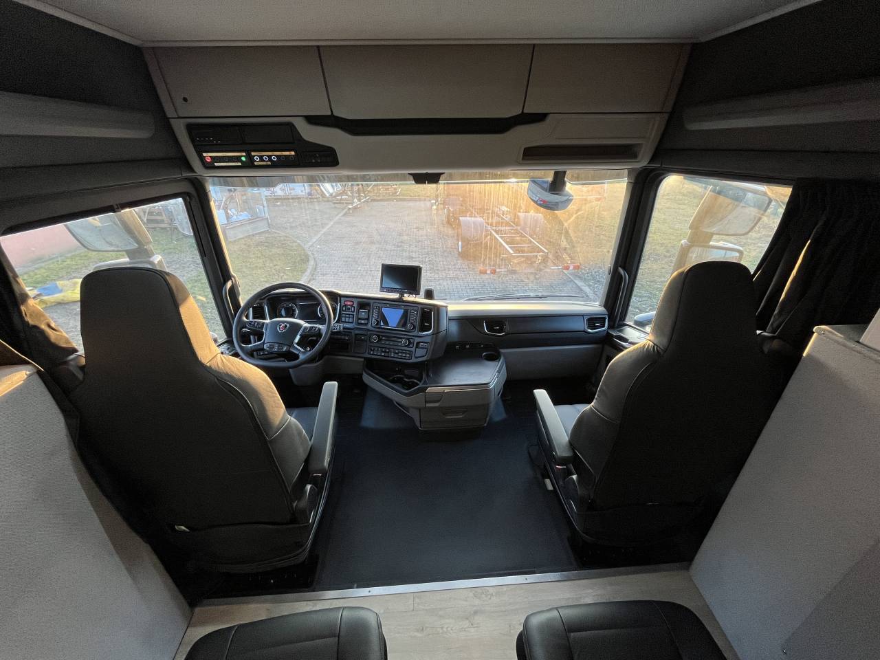 SCANIA S450 HTI PROFESSIONAL 6