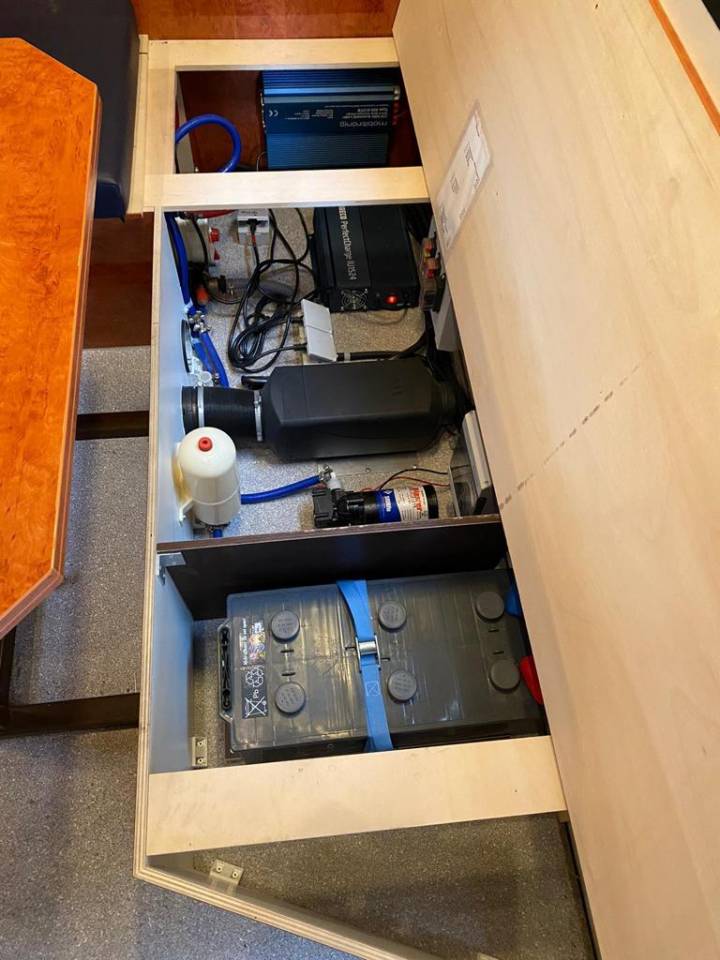 MAN LE 12.280 GIMMEL