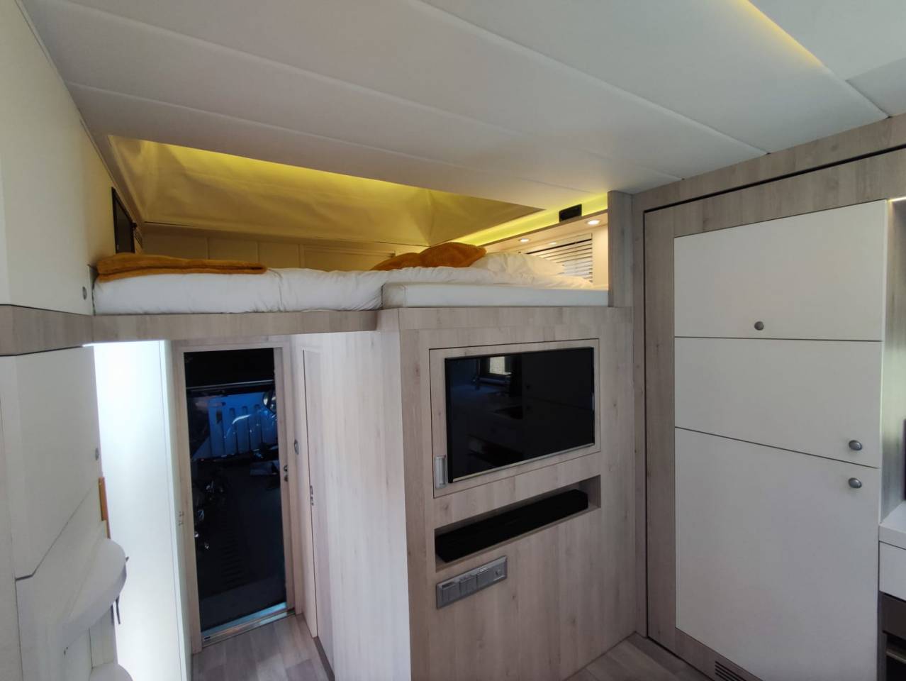STX EXCLUSIF MERCEDES 26/510