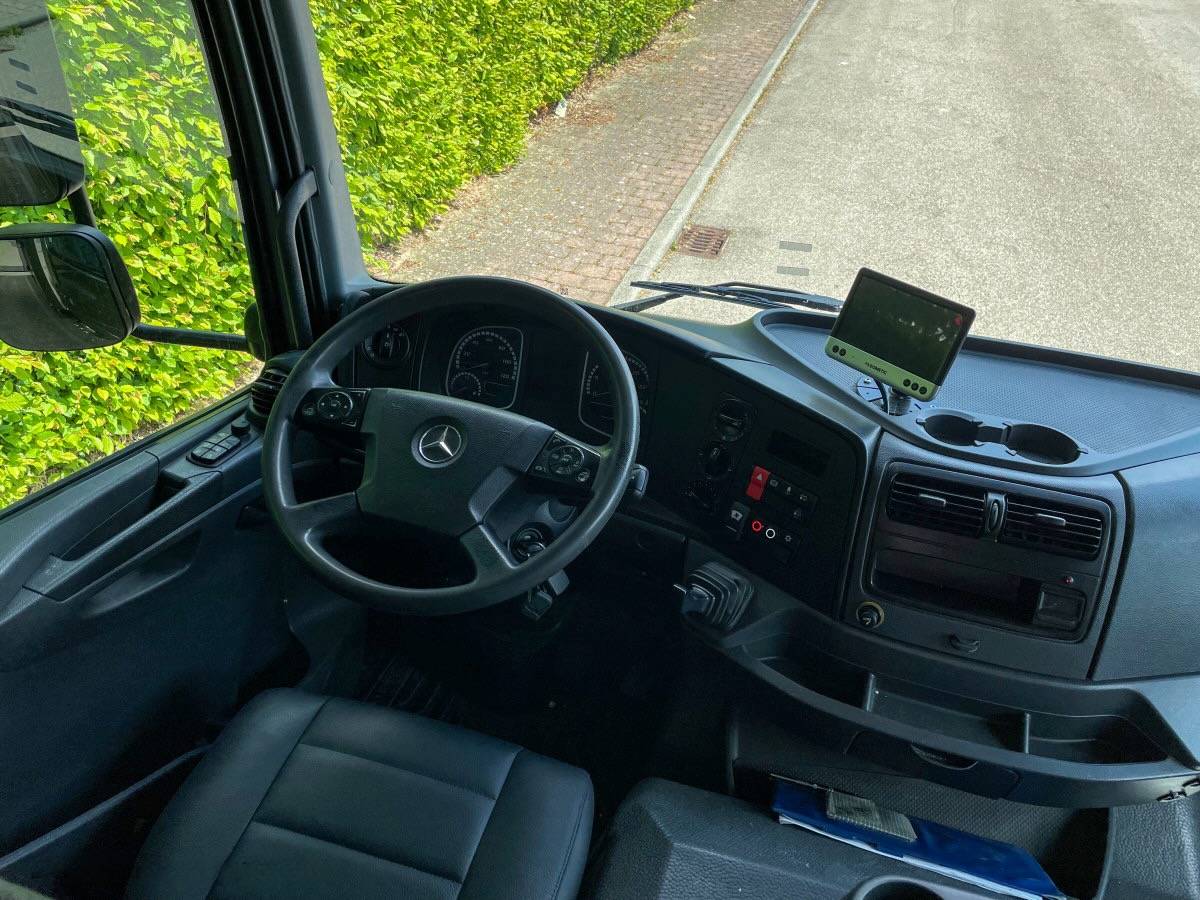 MERCEDES-BENZ ATEGO 1527 POP OUT