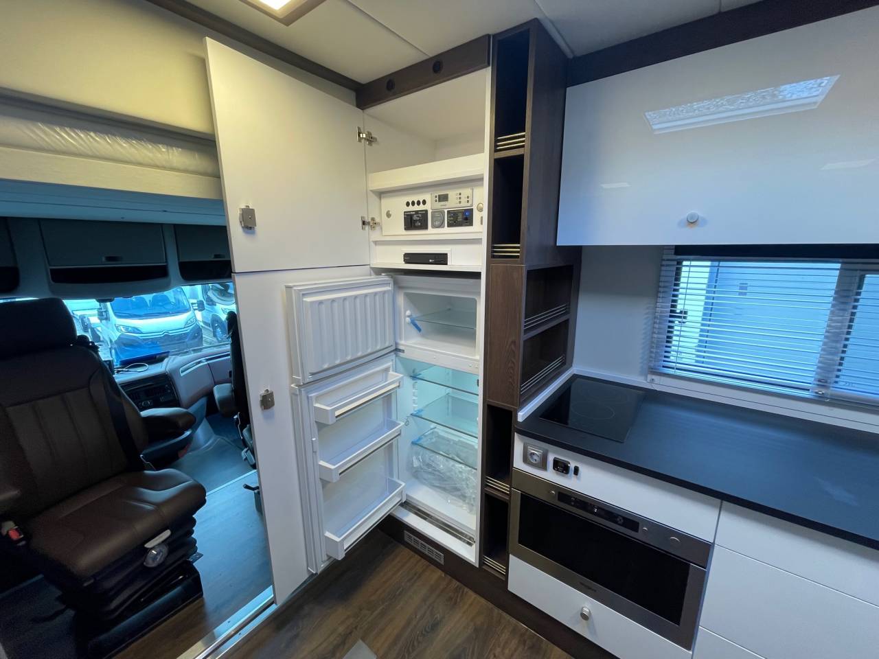 DAF XF 530 POP OUT & POP UP