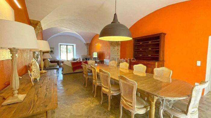 Var - Magnifique domaine sur plus de 100 hectares