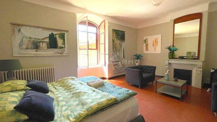 Var - Magnifique domaine sur plus de 100 hectares