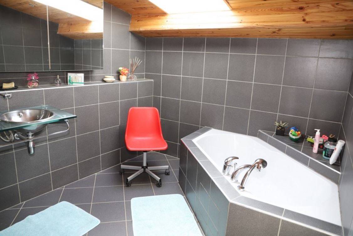 MAGNIFIQUE PROPRIETE A VOCATION EQUESTRE SUR 42 HA