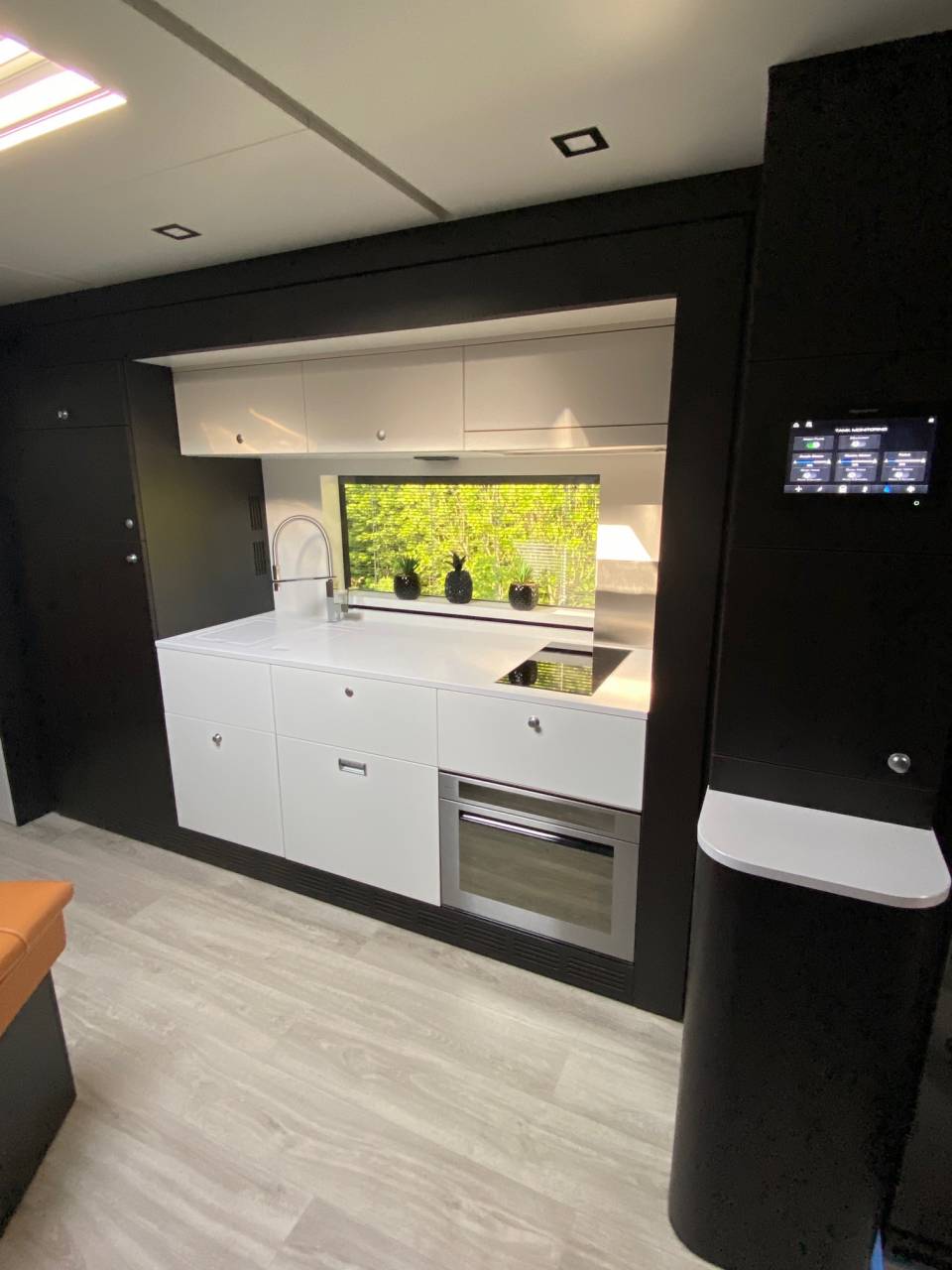 Motorhome STX avec garage VENDU