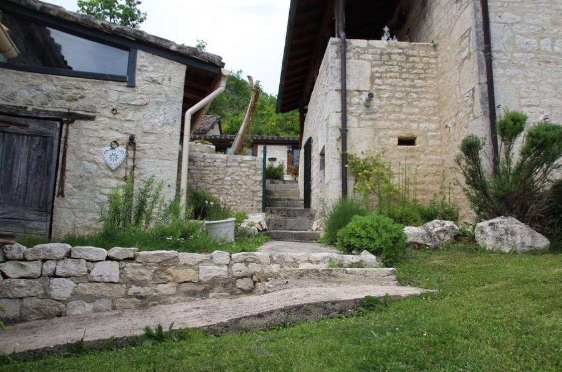 PROPRIETE IDEALE POUR GÎTES EQUESTRES