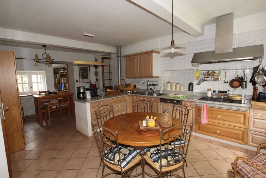 DOMAINE EQUESTRE SUR 60 HA