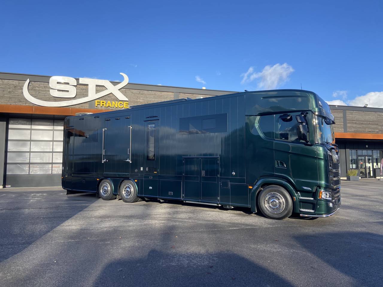 STX 26/500 Scania 6 chevaux