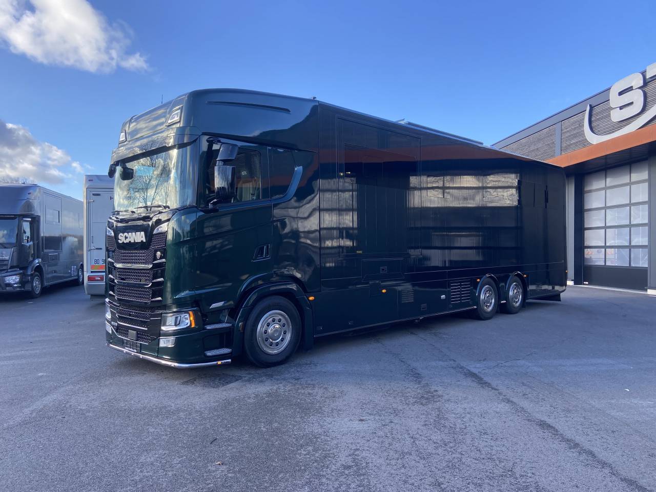 STX 26/500 Scania 6 chevaux