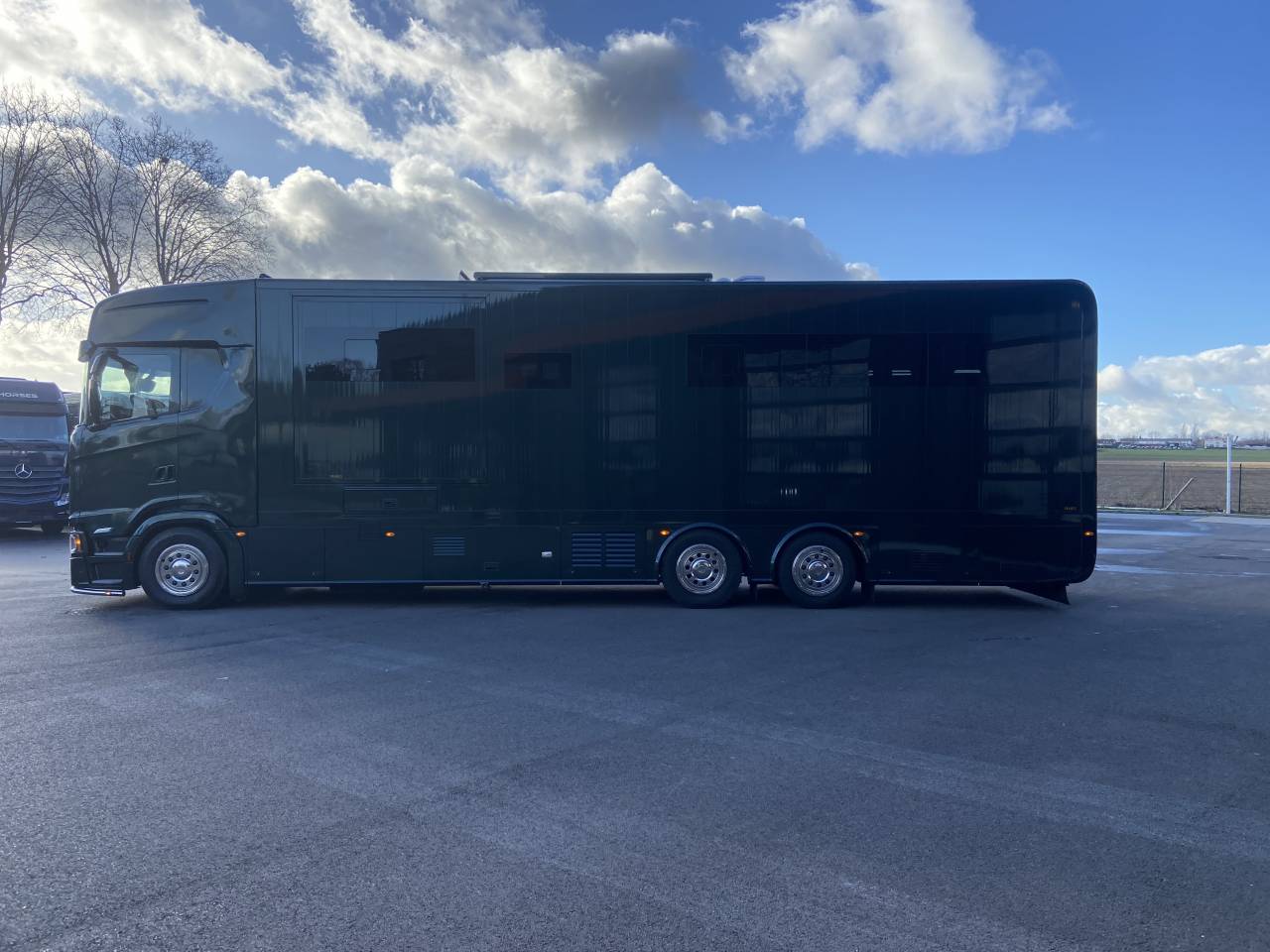 STX 26/500 Scania 6 chevaux
