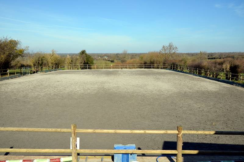 Corps de ferme sur 8H