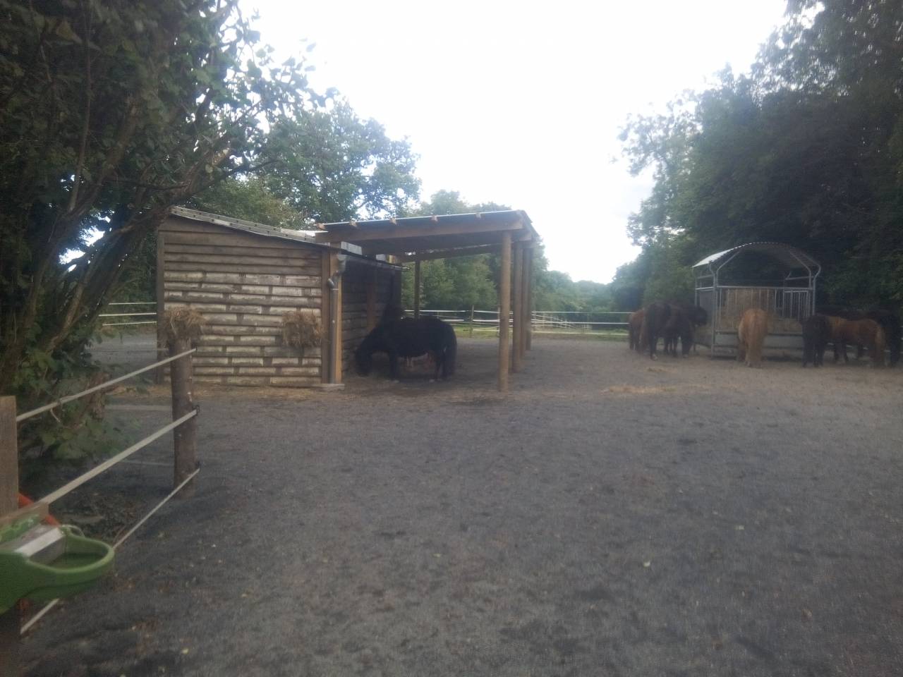 Corps de ferme sur 8H