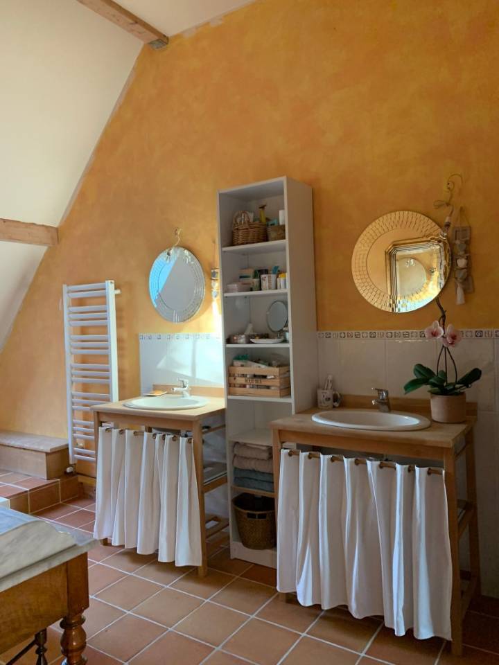 PROPRIETE EQUESTRE DANS LE LOT 