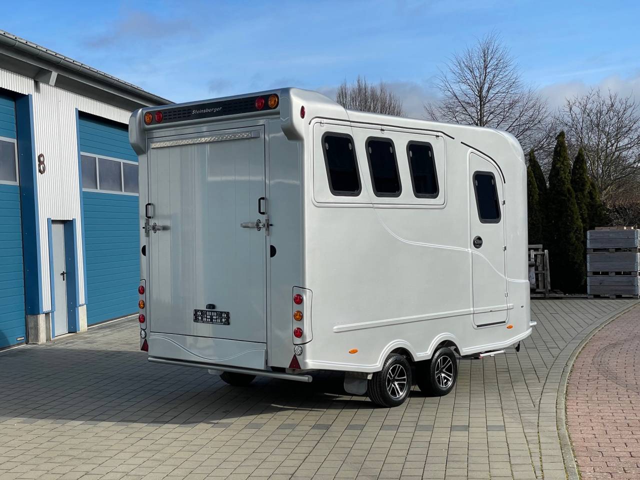 REMORQUE ANKA 3 CHEVAUX & SELLERIE