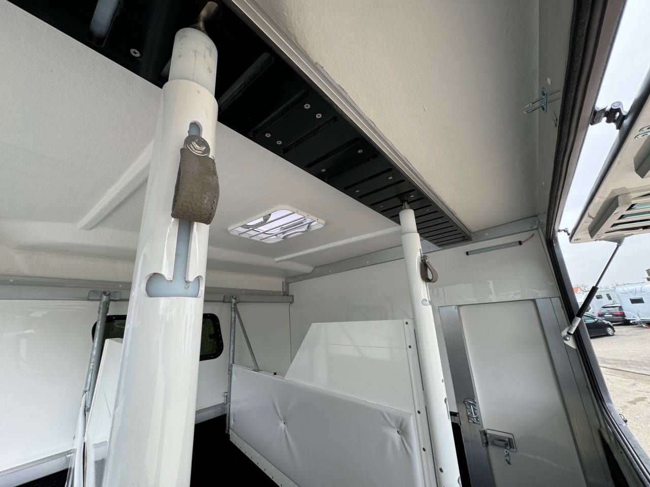 REMORQUE ANKA 3 CHEVAUX & HOME CAR