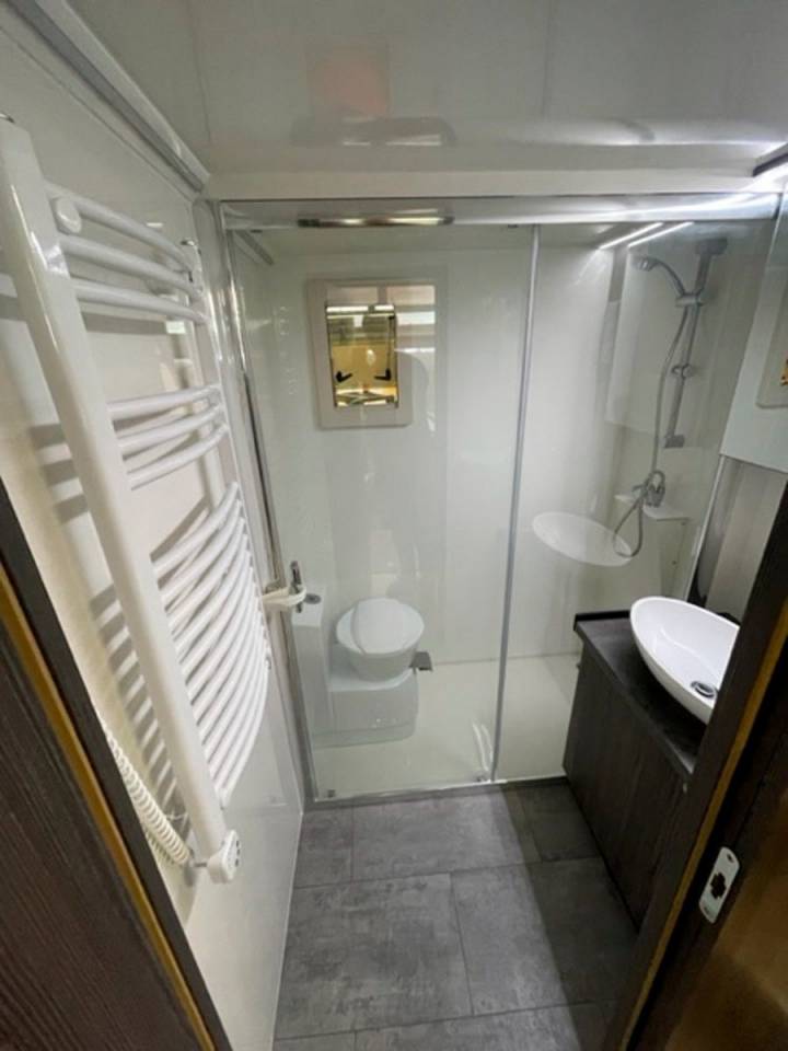 VOLVO FL 260-16 POP OUT