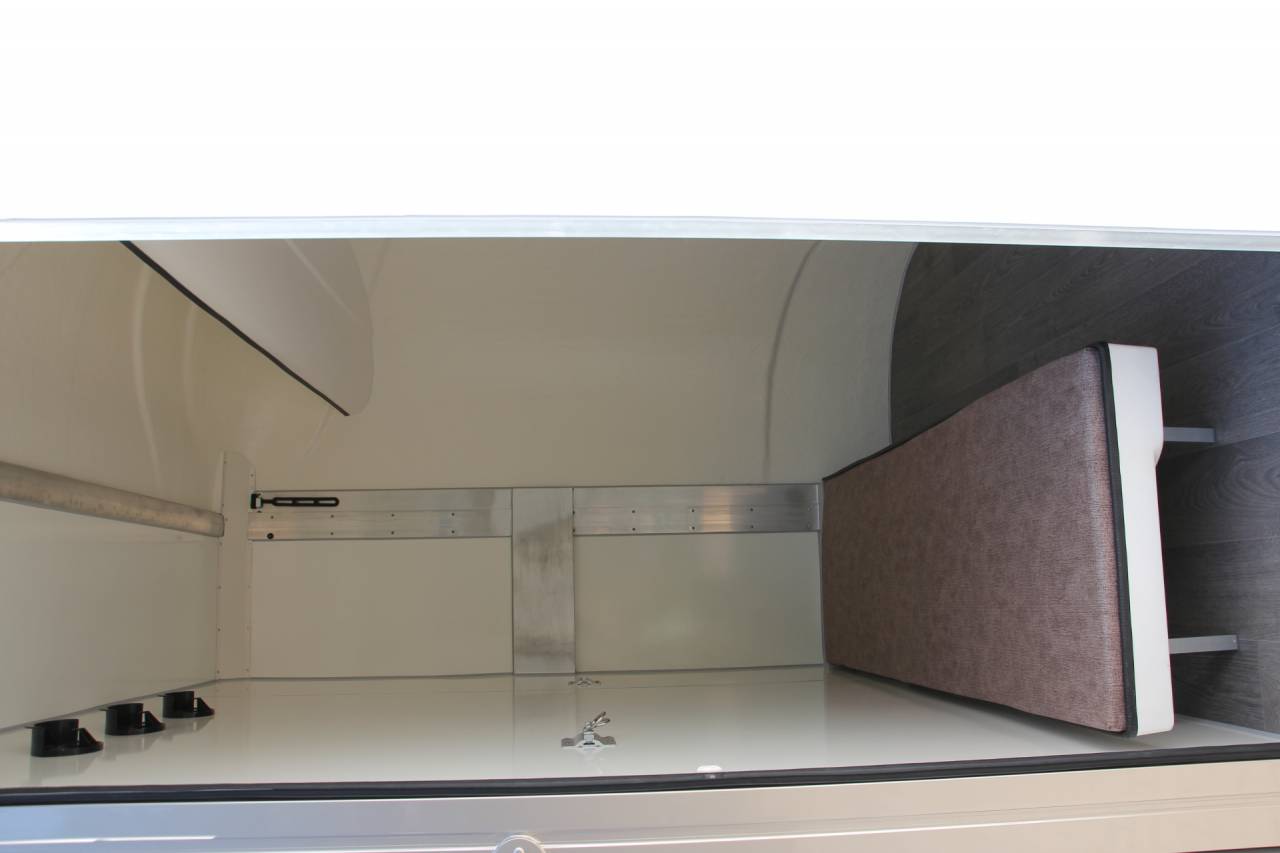 REMORQUE ANKA 2 CHEVAUX & SELLERIE