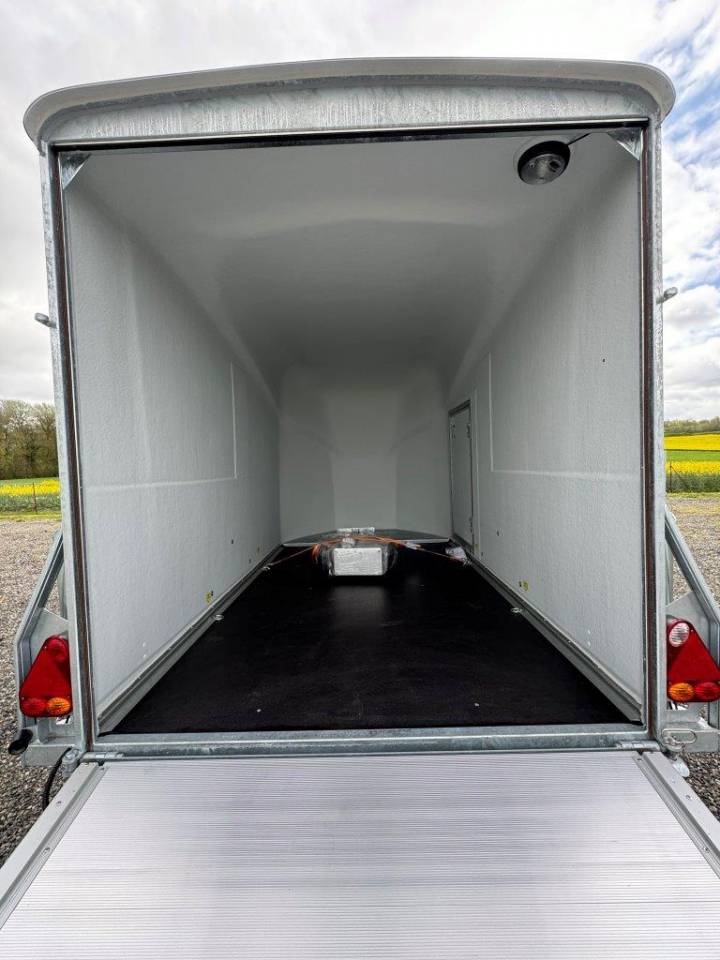 REMORQUE FOURGON 750 KG - VENDUE