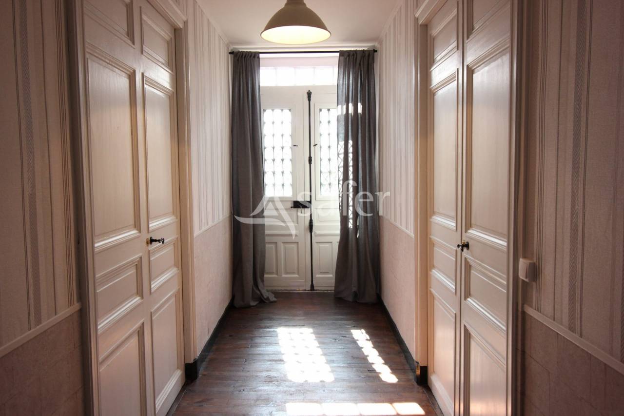 Domaine avec accueil touristique et équin sur 8ha sud ISSOIRE