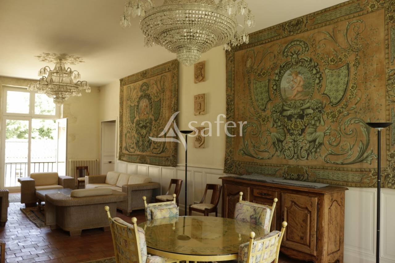 Proche Toulouse - Bien d'exception dans le Gers sur 139 ha