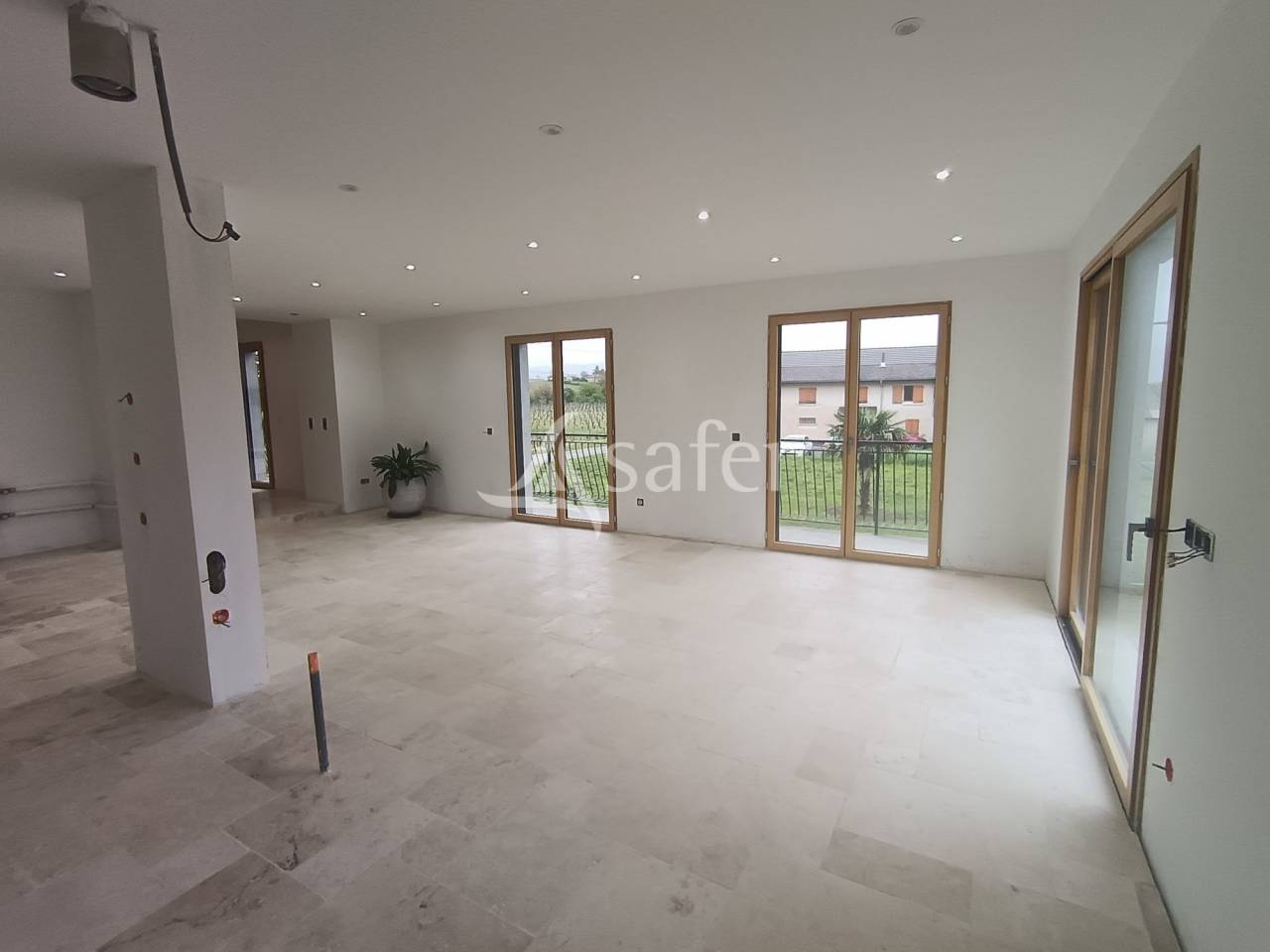 Maison rénovée avec des matériaux de qualité