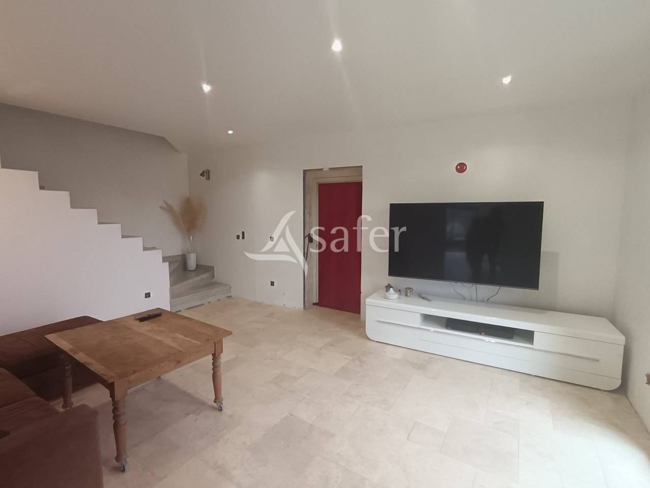 Maison rénovée avec des matériaux de qualité