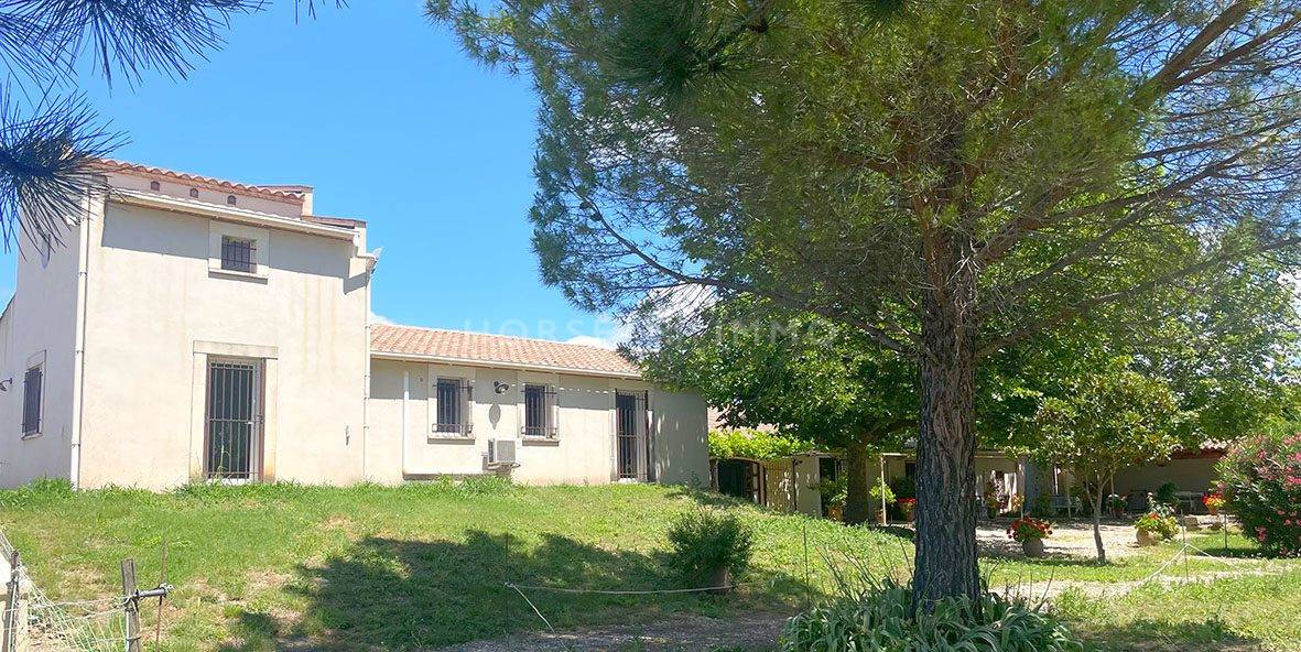 Nîmes, 5min centre ville - Très beau mas sur 2,8 hectares