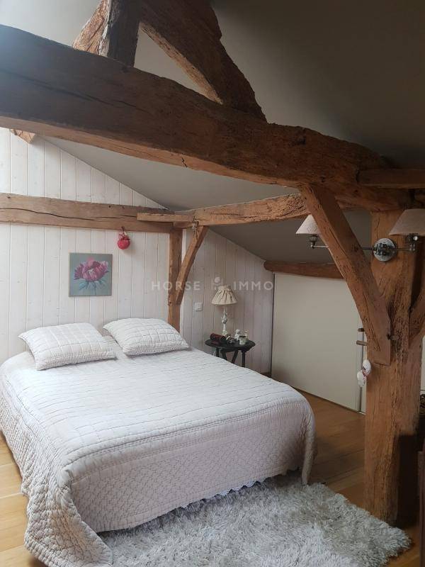 Belle propriété équestre avec deux maisons et 9 hectares en V