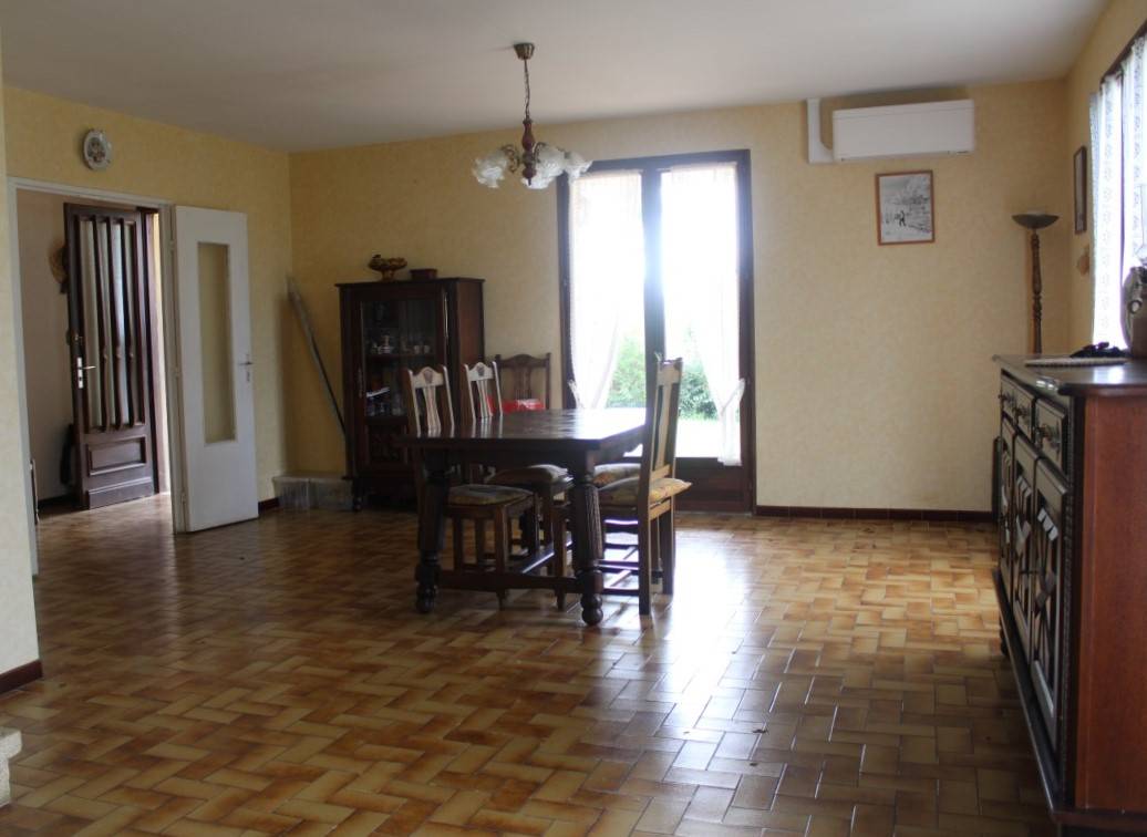 PROPRIETE DE 25 + 11 HECTARES ENTRE PAU ET AUCH