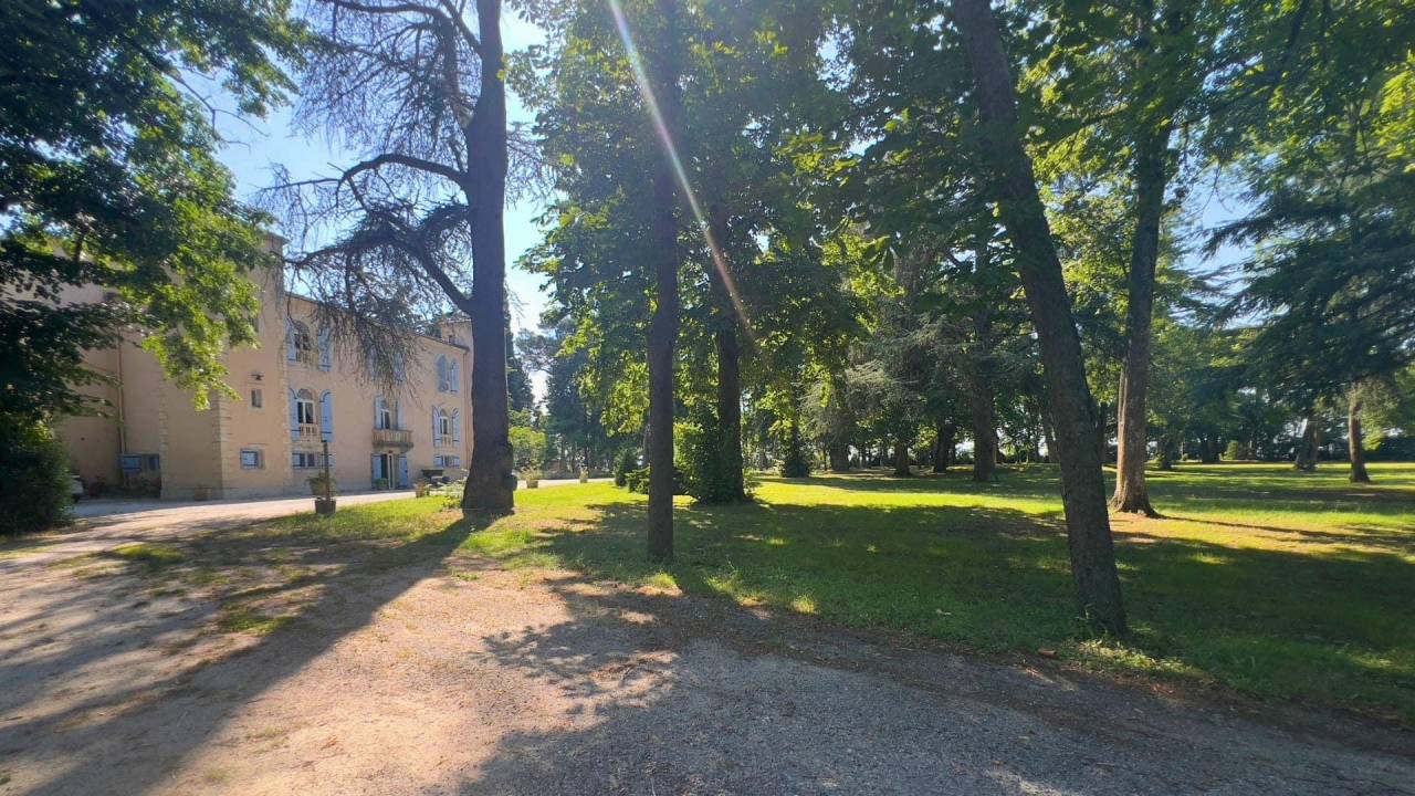 SOUS COMPROMI  - Domaine d'exception de 4 hectares (11)