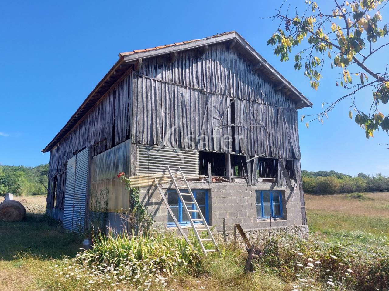 Corps de ferme sur 18ha proche Monpazier