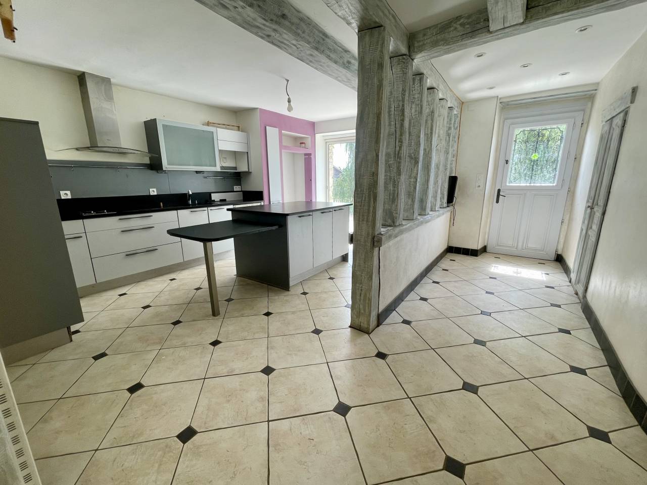 MORTAGNE-AU-PERCHE  – HARAS – 20HA 