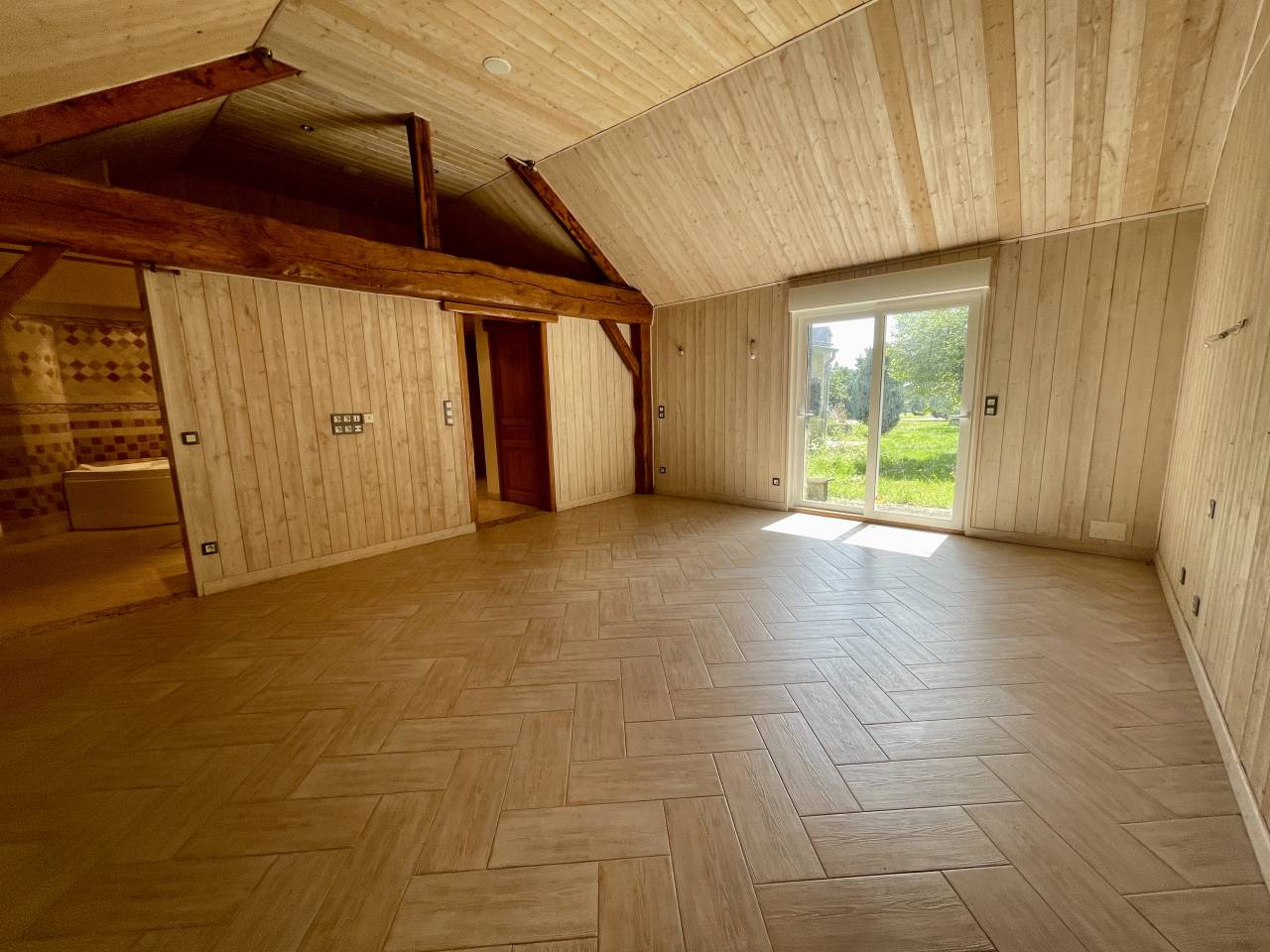 MORTAGNE-AU-PERCHE  – HARAS – 20HA 