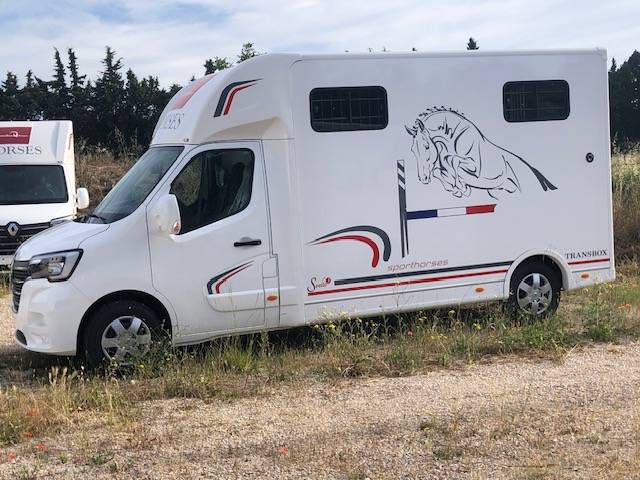 master 30000kms/150cv/cab 3pla/46800ht/stalles