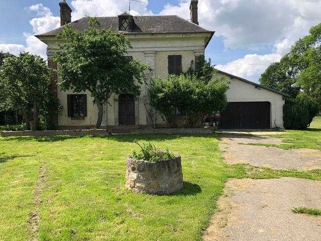 SOUS COMPROMIS - EXCLU - PROPRIÉTÉ DE CAMPAGNE 