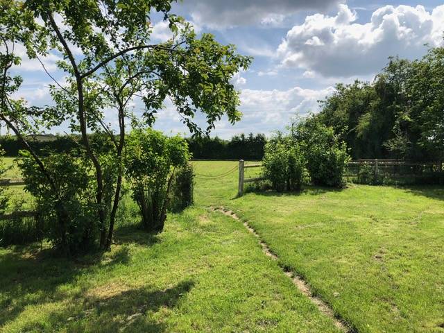 SOUS COMPROMIS - EXCLU - PROPRIÉTÉ DE CAMPAGNE 