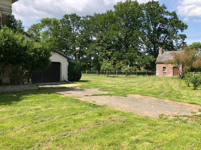 SOUS COMPROMIS - EXCLU - PROPRIÉTÉ DE CAMPAGNE 