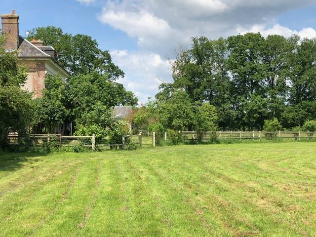 SOUS COMPROMIS - EXCLU - PROPRIÉTÉ DE CAMPAGNE 