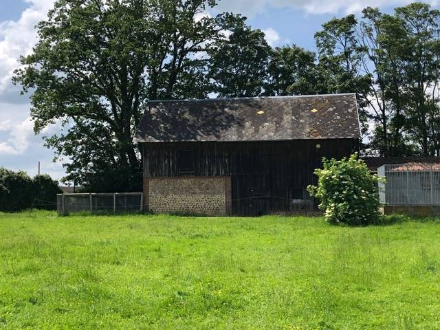 SOUS COMPROMIS - EXCLU - PROPRIÉTÉ DE CAMPAGNE 