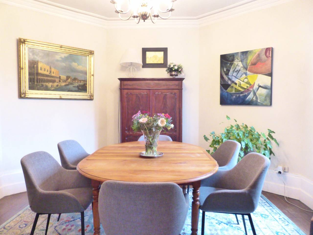 Propriété avec Deux Maisons et un Gîte sur 7,3 ha