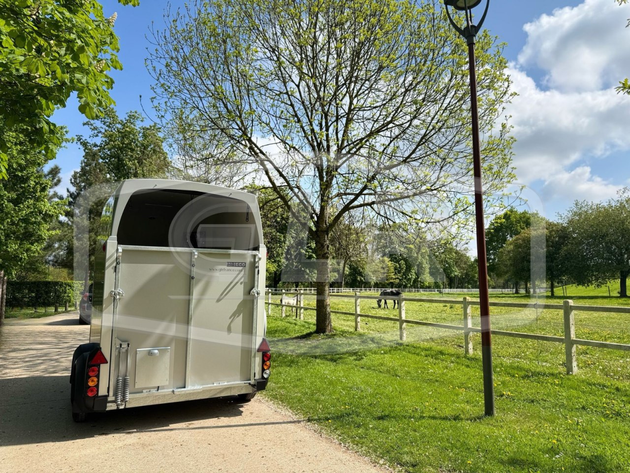 NOUVEAUTÉ - VAN  IFOR WILLIAMS NEUF - HBECO - 2 PLACES 