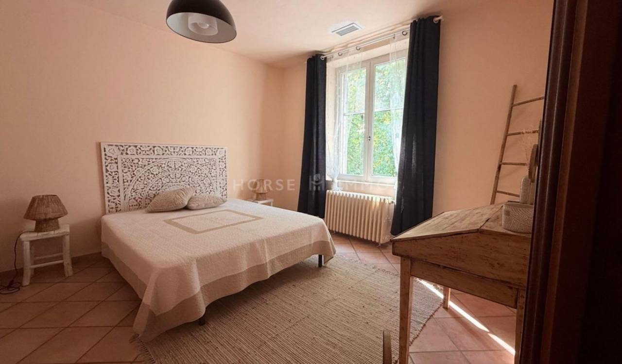 Provence- Belle Bastide sur 3,5 hectares