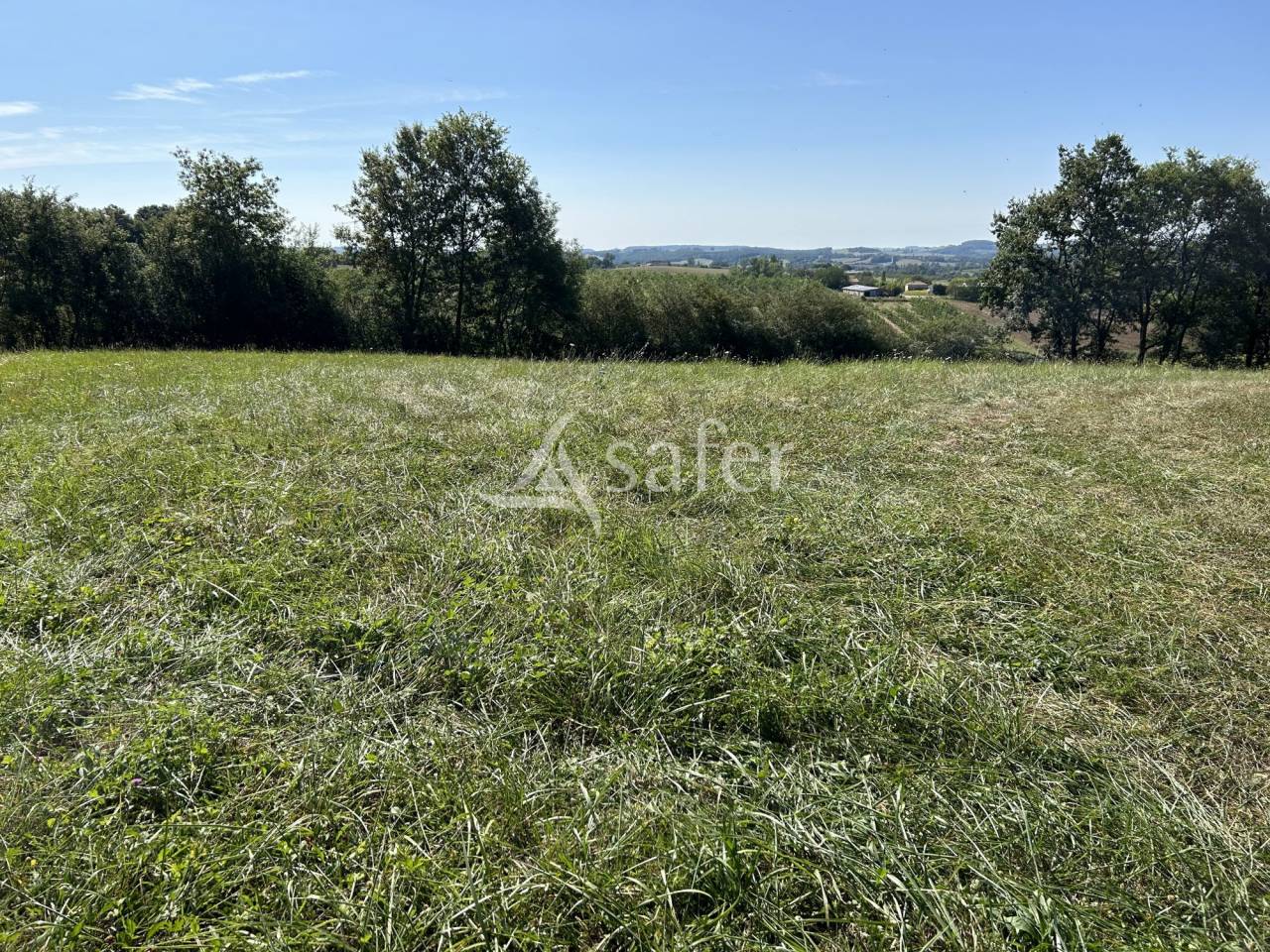 Propri&eacute;t&eacute; agricole sur 16ha