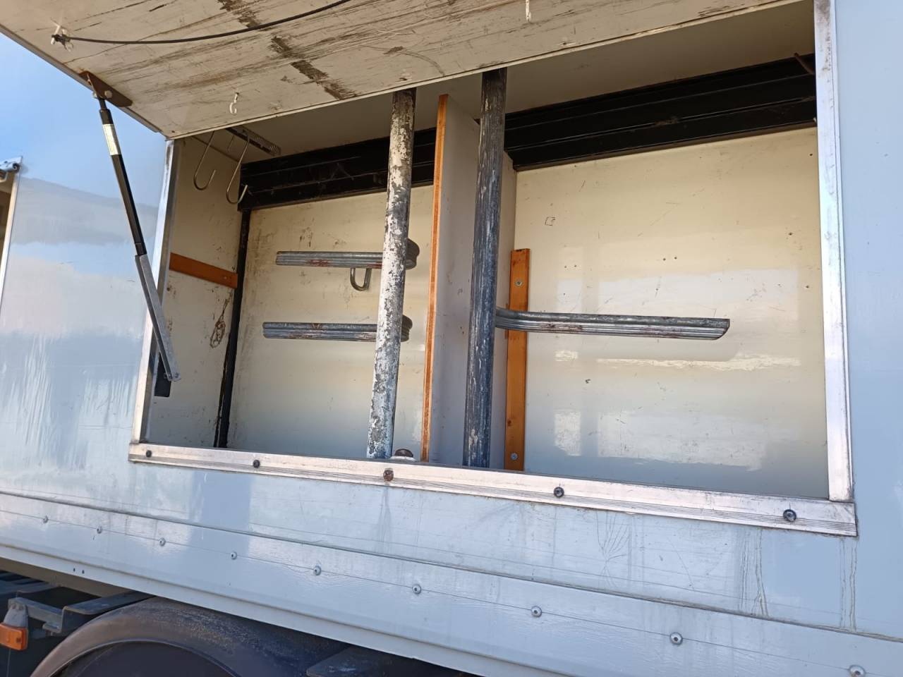 Renault premium dci 270 chx, 6 chevaux.