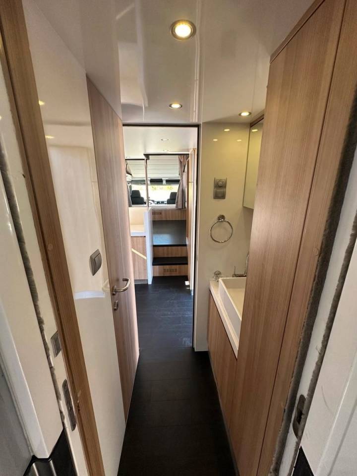 MAN TGX 26.400 STX DOUBLE POP OUT & POP UP